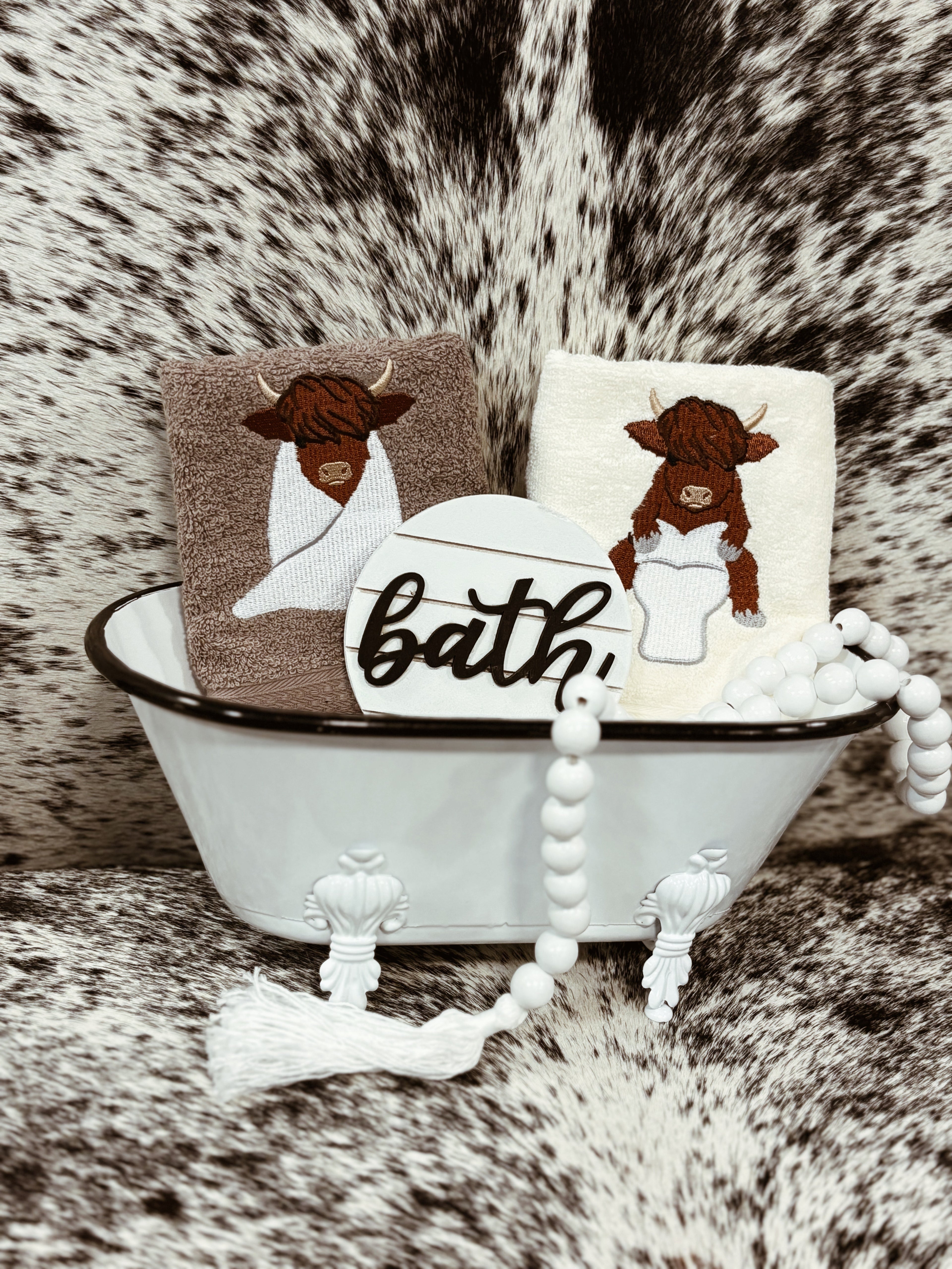 Highland Cow Bath Handtowels